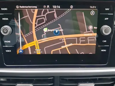 Volkswagen T-Roc – Foto 12