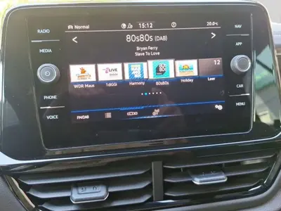 Volkswagen T-Roc Cabriolet – Foto 15
