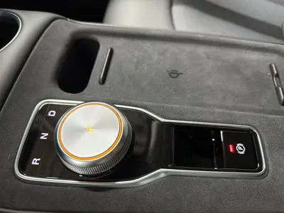 MG S5 EV – Foto 11