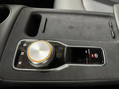 MG S5 EV – Foto 11