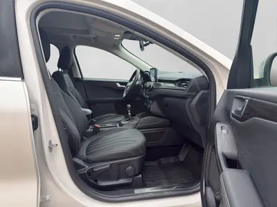 Ford Kuga – Foto 4