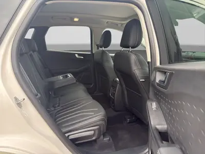 Ford Kuga – Foto 6