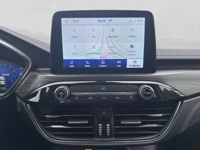 Ford Kuga – Foto 16