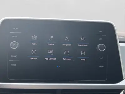 Volkswagen T-Roc – Foto 12