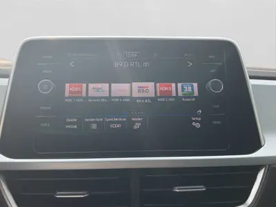 Volkswagen T-Roc – Foto 16