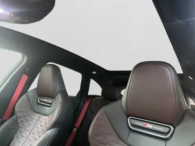 Audi RS 5 Avant – Foto 18