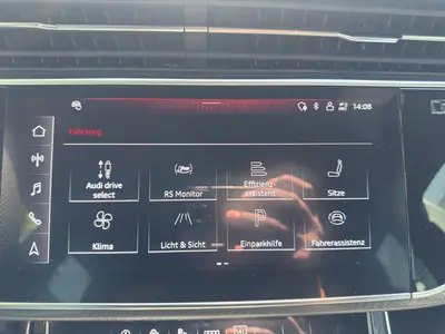 Audi RS Q8 – Foto 16