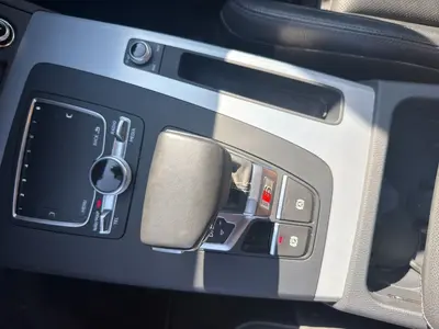 Audi SQ5 – Foto 11