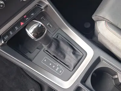 Audi Q3 – Foto 11