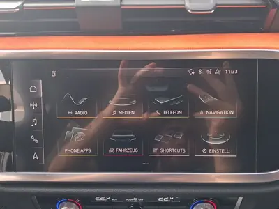 Audi Q3 – Foto 13