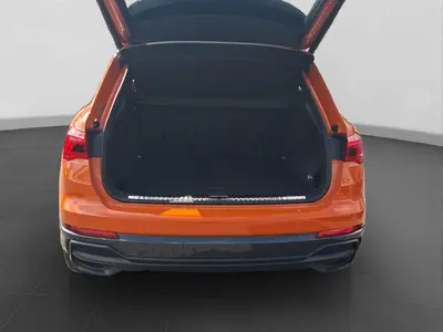 Audi Q3 – Foto 17