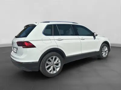 Volkswagen Tiguan – Foto 3