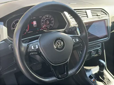 Volkswagen Tiguan – Foto 9