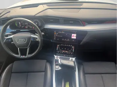 Audi e-tron S – Foto 5