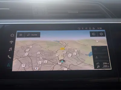 Audi e-tron S – Foto 12