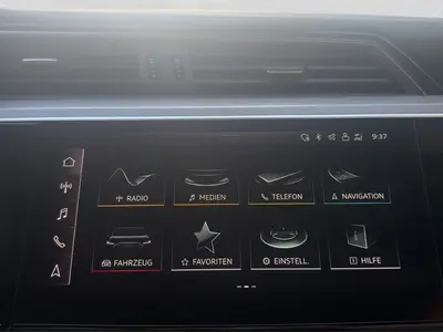 Audi e-tron S – Foto 14