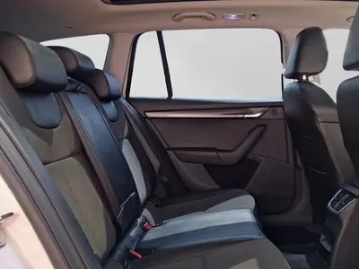 Skoda Octavia – Foto 6