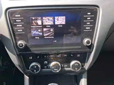 Skoda Octavia – Foto 16