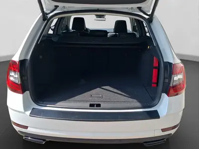 Skoda Octavia – Foto 17