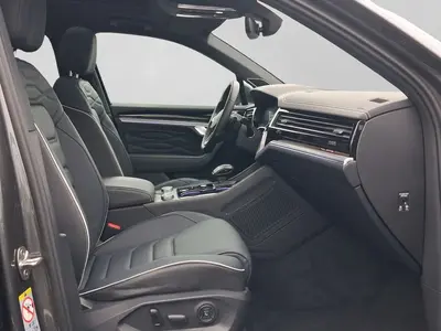 Volkswagen Touareg – Foto 4