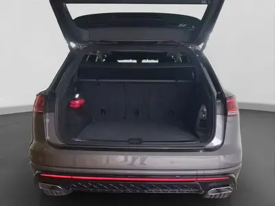 Volkswagen Touareg – Foto 17