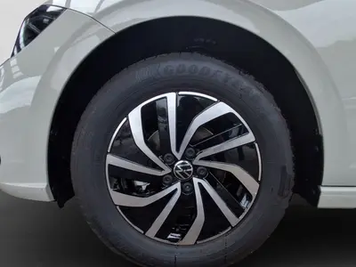 Volkswagen Polo – Foto 7