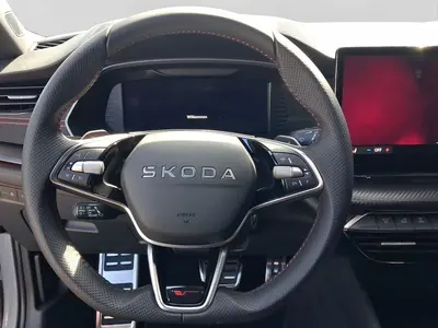 Skoda Octavia – Foto 9