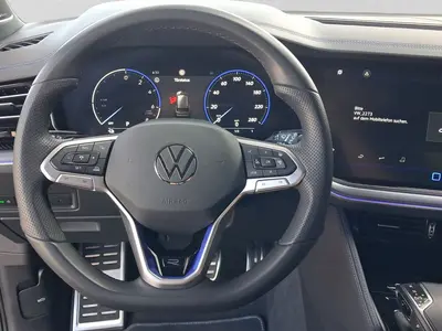 Volkswagen Touareg – Foto 9