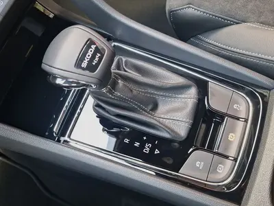 Skoda Karoq – Foto 11