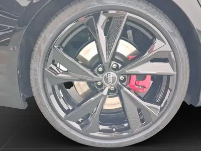 Audi S6 Avant – Foto 7