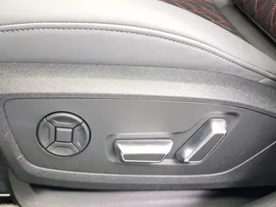 Audi S6 Avant – Foto 19