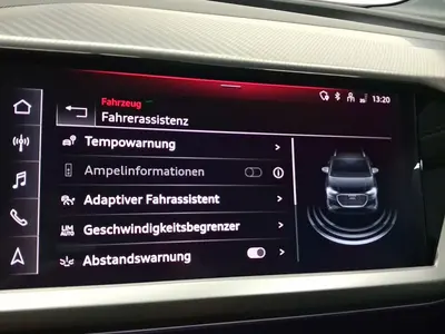 Audi Q4 e-tron – Foto 12