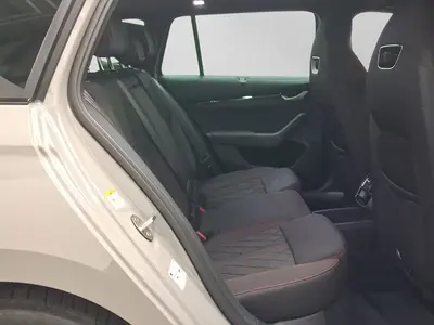 Skoda Octavia – Foto 6
