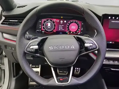 Skoda Octavia – Foto 9