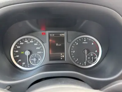 Mercedes-Benz Vito – Foto 10
