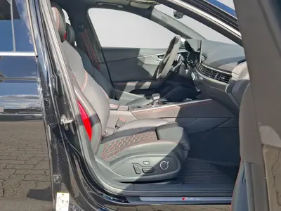 Audi RS 4 Avant – Foto 4
