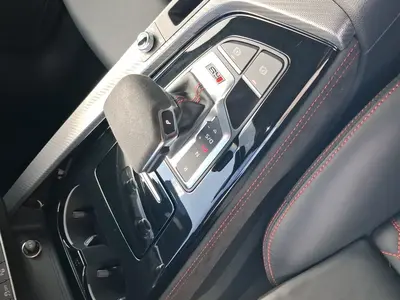 Audi RS 4 Avant – Foto 11