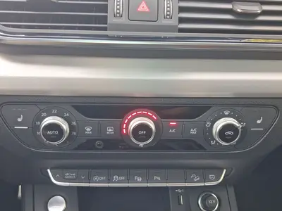 Audi Q5 – Foto 16
