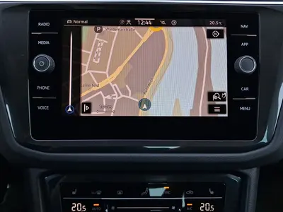 Volkswagen Tiguan – Foto 13