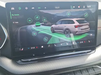 Skoda Octavia – Foto 12