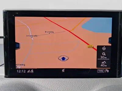 Audi Q2 – Foto 12
