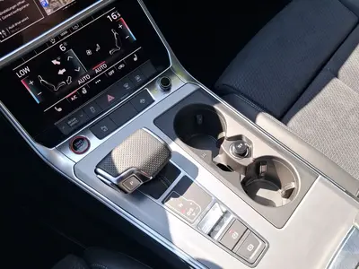 Audi S6 Avant – Foto 11