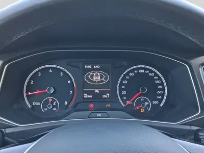 Volkswagen T-Roc – Foto 10