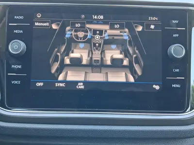 Volkswagen T-Roc – Foto 14