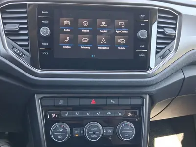 Volkswagen T-Roc – Foto 15