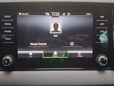 Skoda Karoq – Foto 16