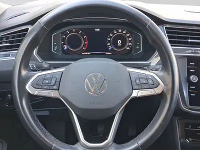 Volkswagen Tiguan Allspace – Foto 9