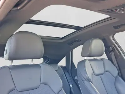 Audi Q5 Sportback – Foto 18
