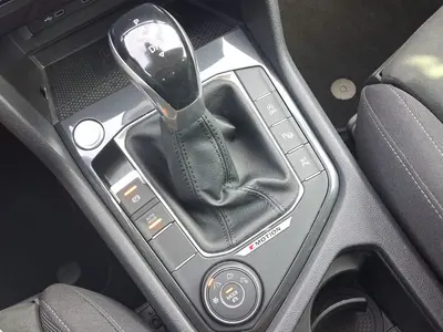 Volkswagen Tiguan – Foto 11