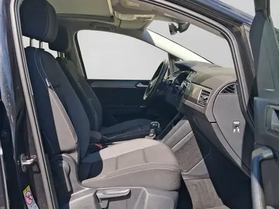 Volkswagen Touran – Foto 4